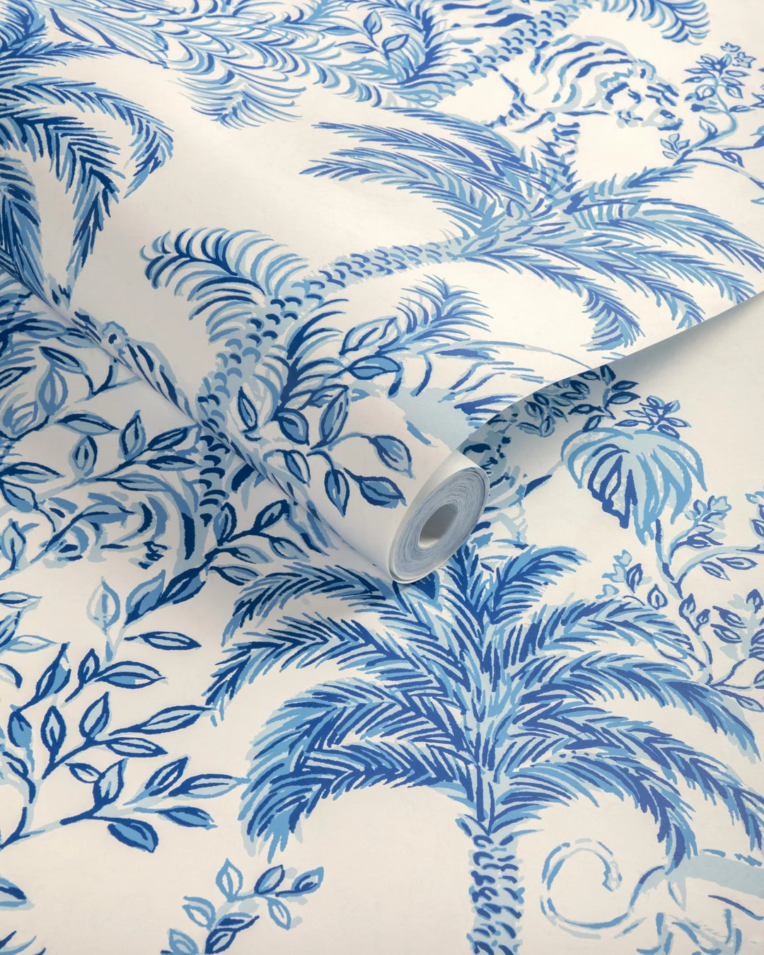 Lee Jofa Tiger Queen Indigo Wallpaper