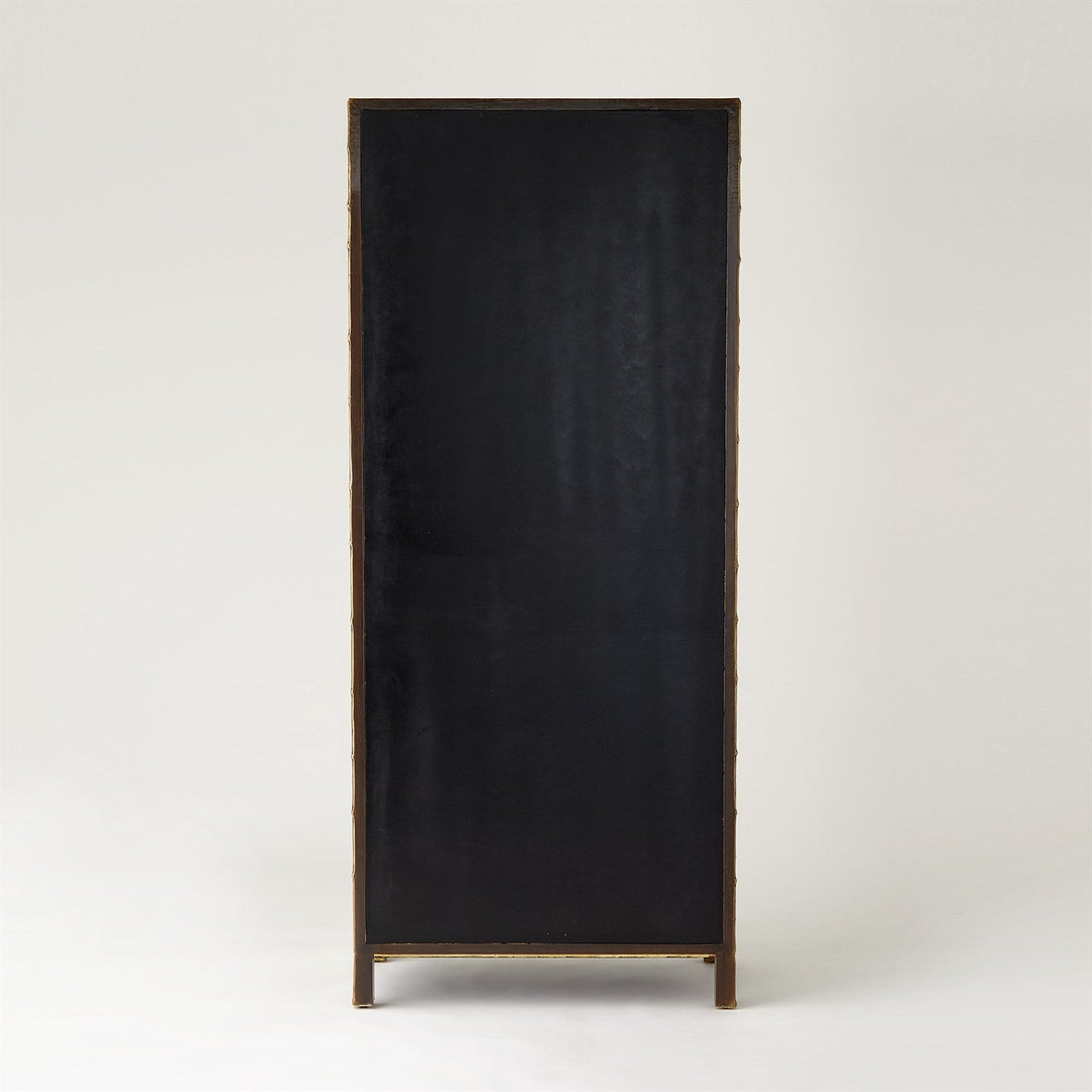 Bamboo Vitrine