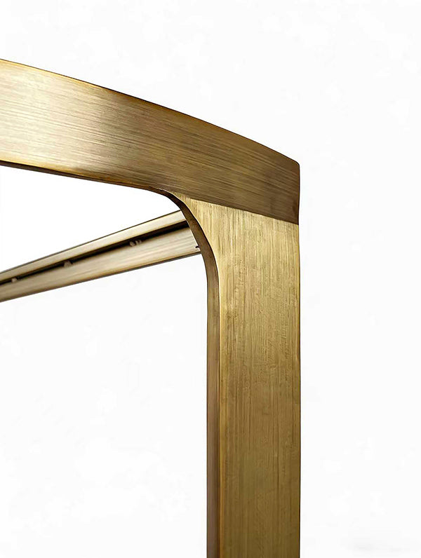 Lisa Demilune Console