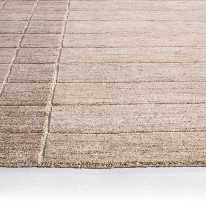 Linear Motion Rug LNMO1