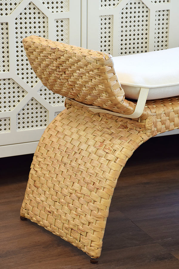 Sachi Bench