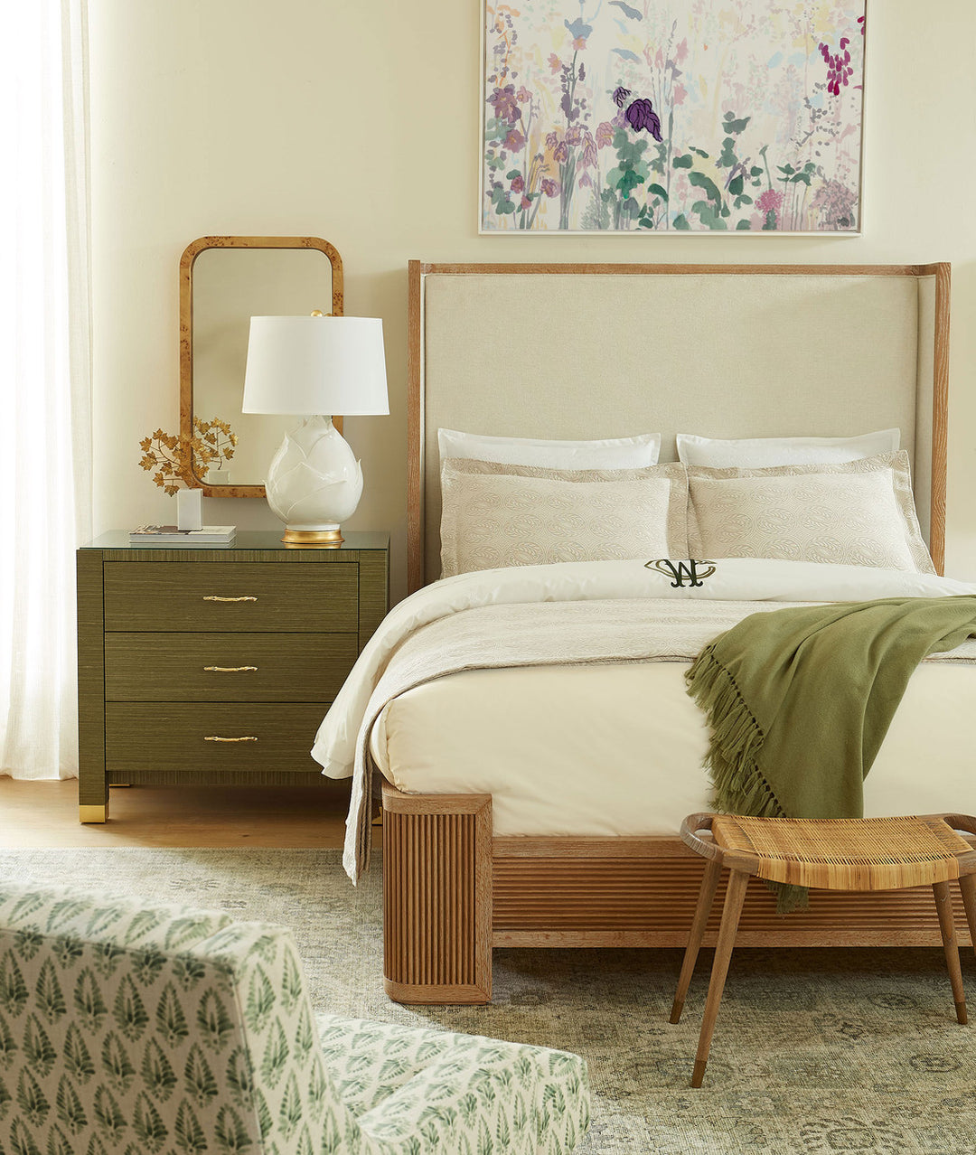 Atlas Queen Bed Soft Glow Oak