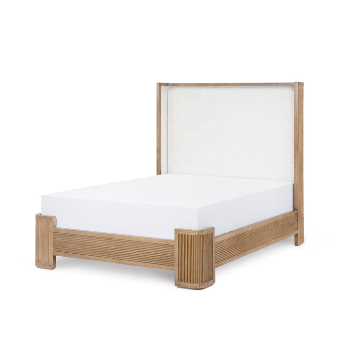 Atlas Queen Bed Soft Glow Oak