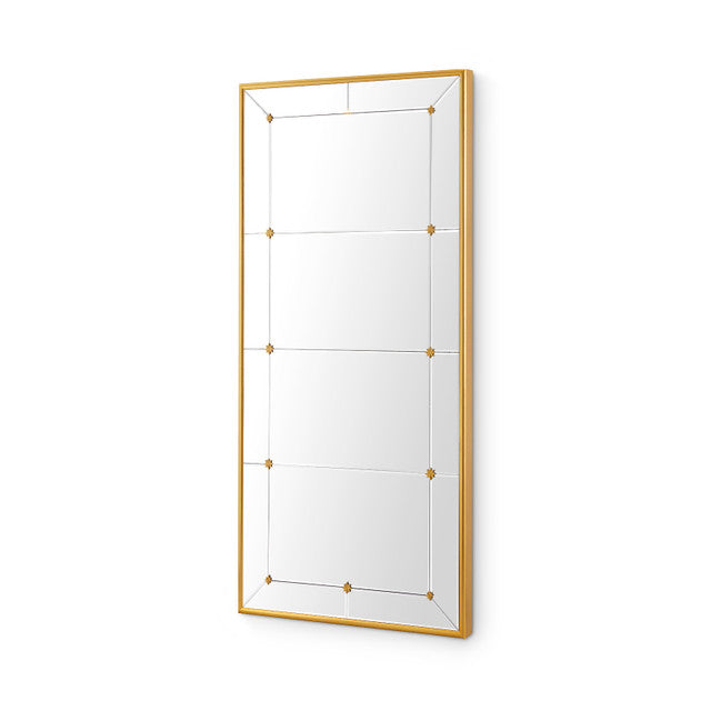 Teagan Mirror